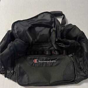 Champion Black Men’s Travel Duffel with Logo Accent